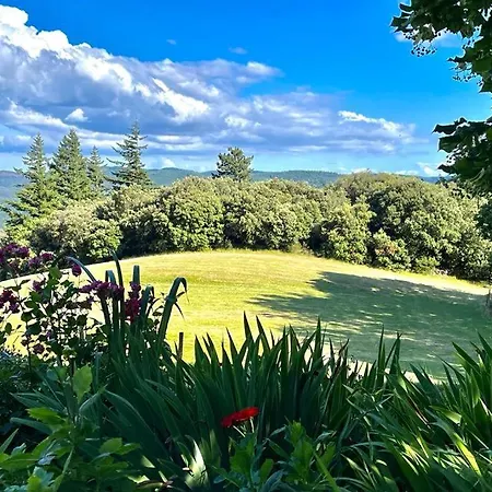 Grand Proche Des Lacs Hotel Prémian